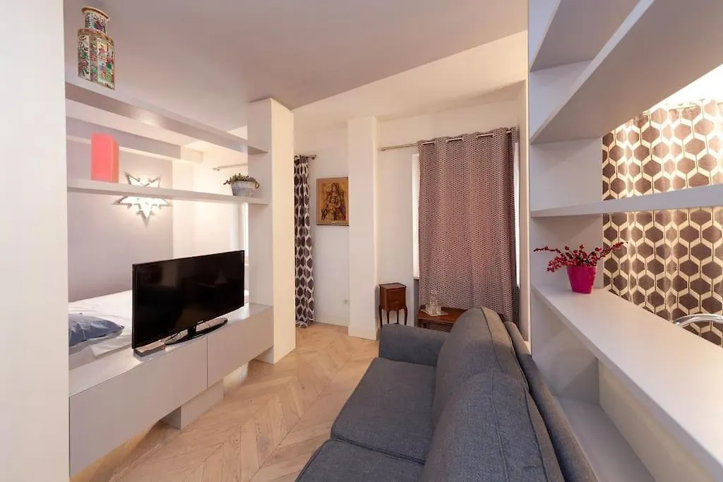 Luxury Suite Duomo - Porta Venezia Milan 0*,